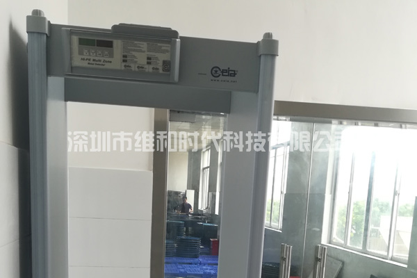 東莞僑福首飾采購(gòu)我司代理的意大利啟亞HI-PE進(jìn)口品牌安檢門[圖]